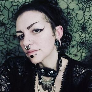 Meet your Posher, Kym